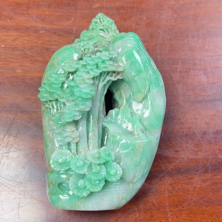 翡翠摆件未镶嵌开**新翡翠