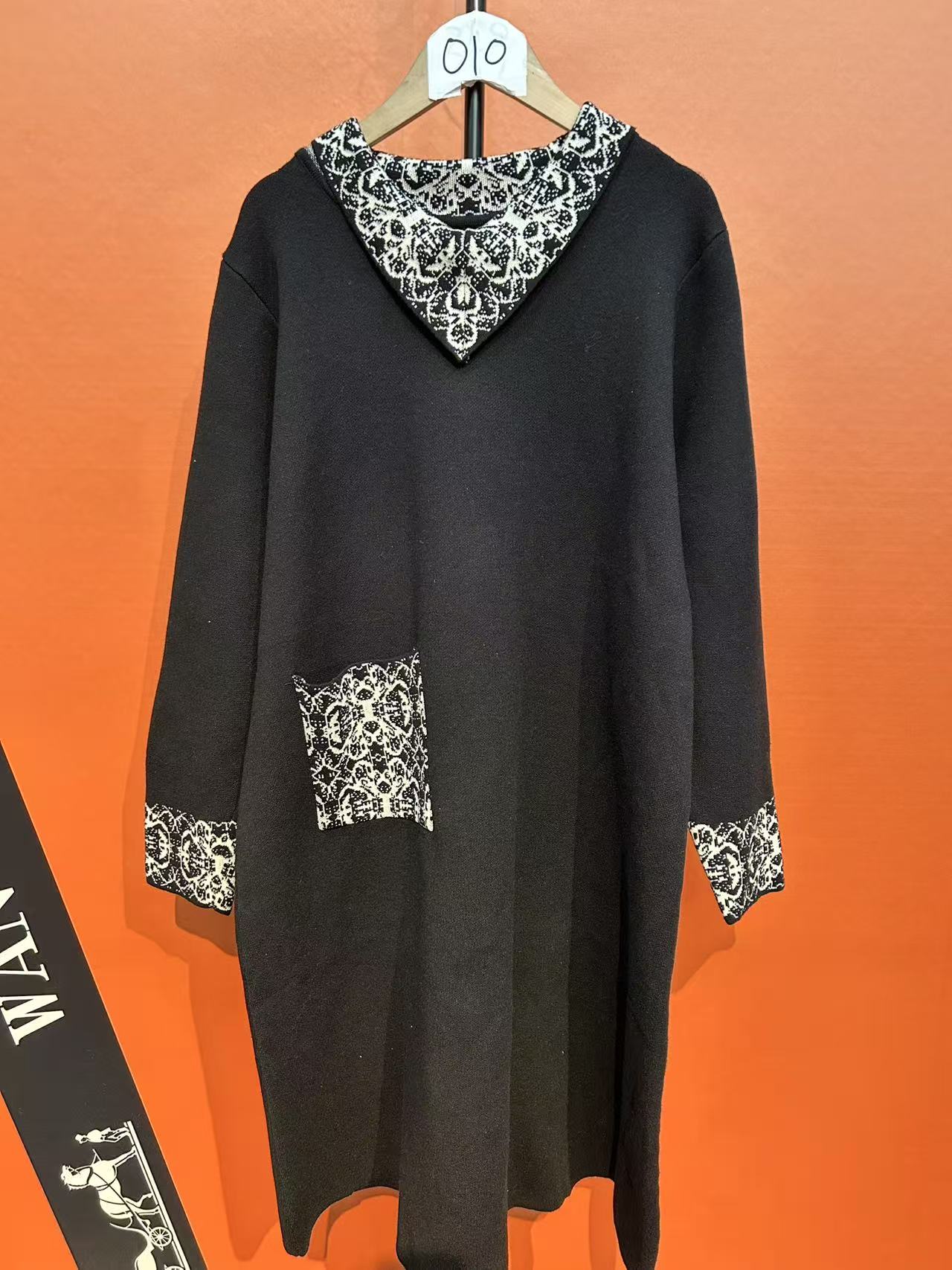 （010）湾湾奢品贵妇既视感显廋舒适时尚百搭连衣裙秋冬款