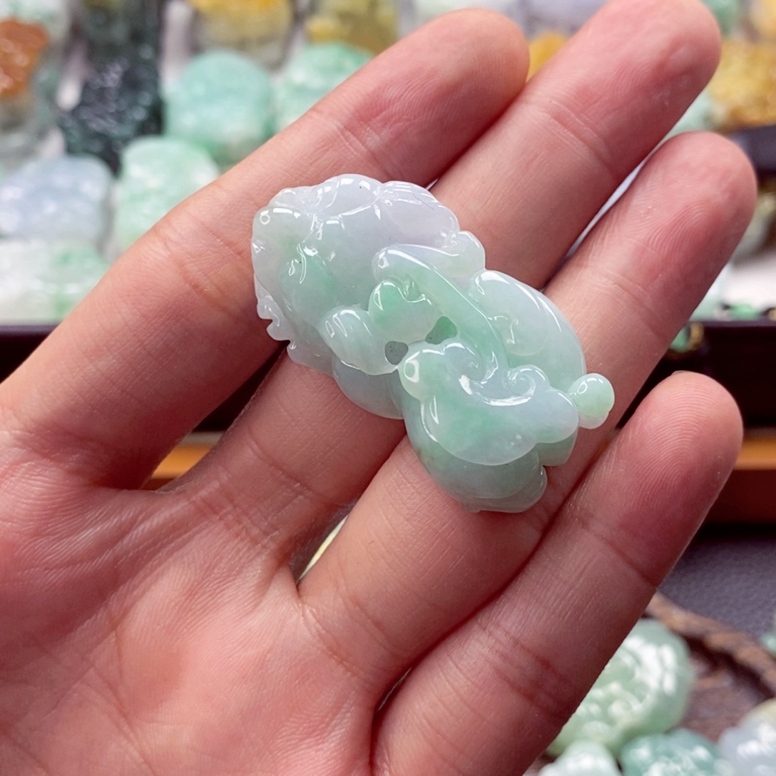 颈饰未镶嵌翡翠翡翠