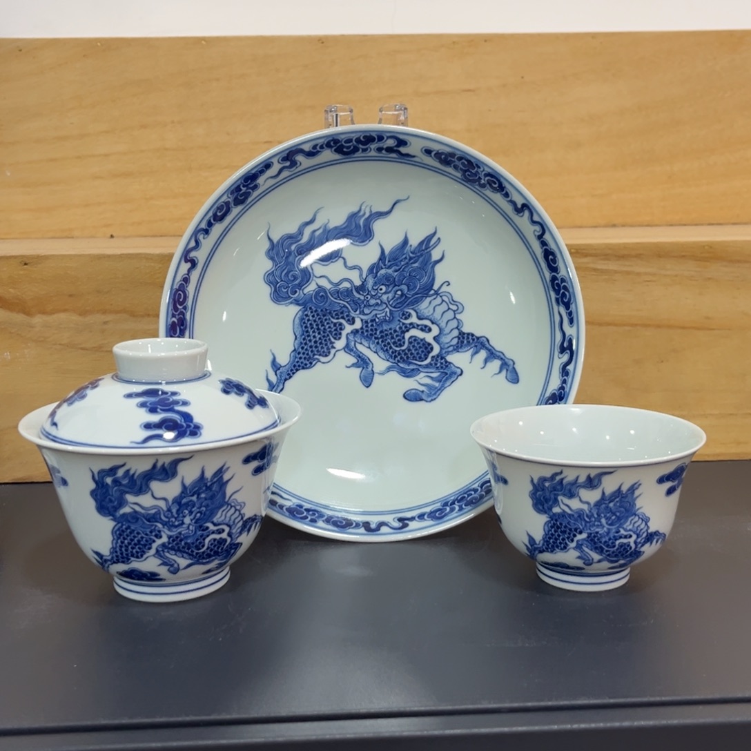 手绘仿清麒麟三件套