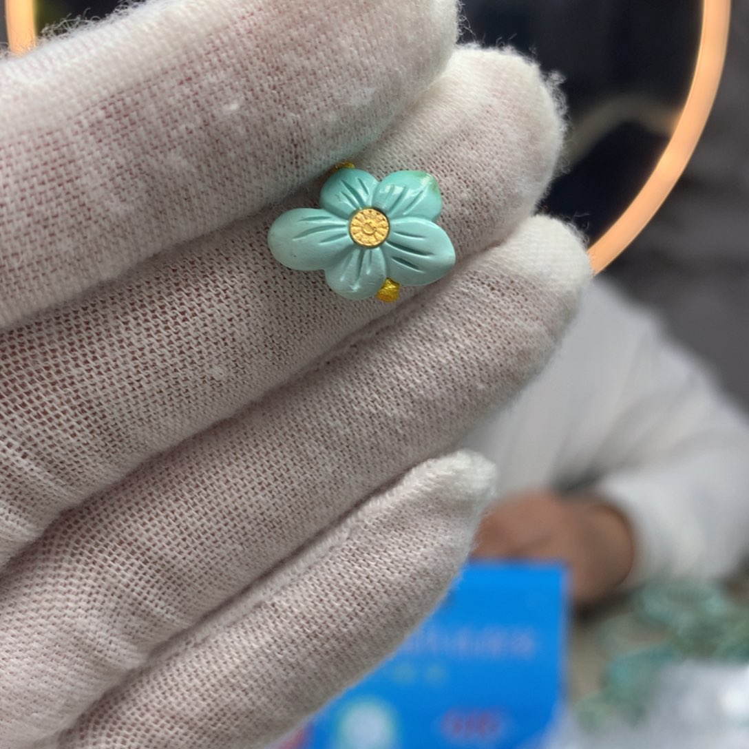 绿松石挂件未镶嵌