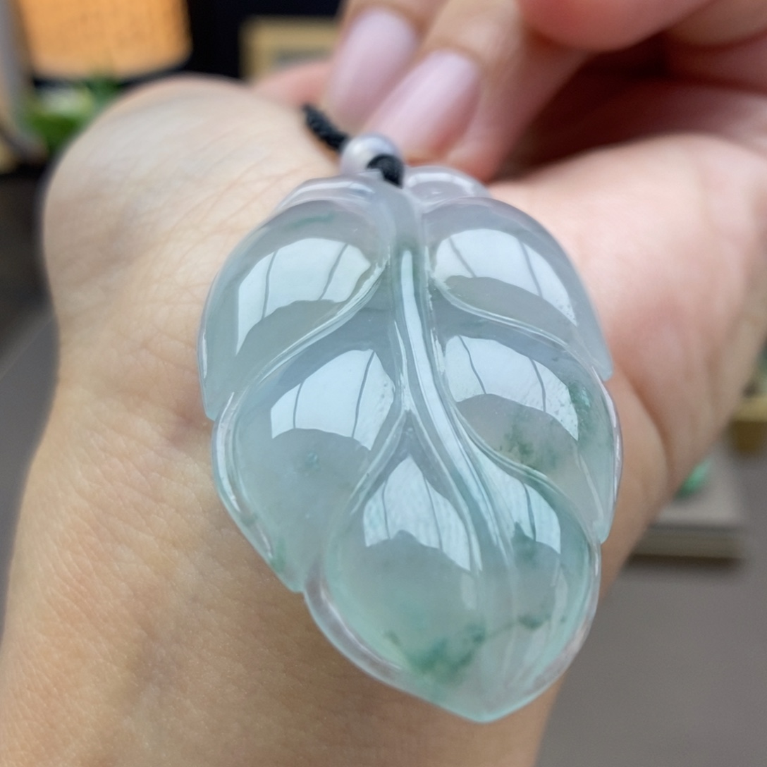 翡翠未镶嵌颈饰吊坠58