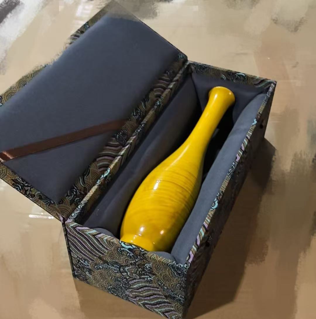 金丝楠木玉净瓶FK