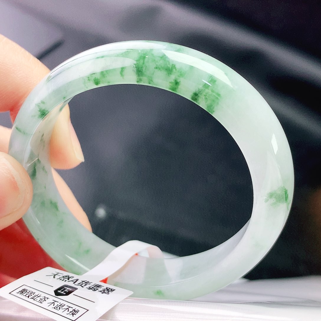 未镶嵌手镯（贵妃镯）翡翠54贵妃