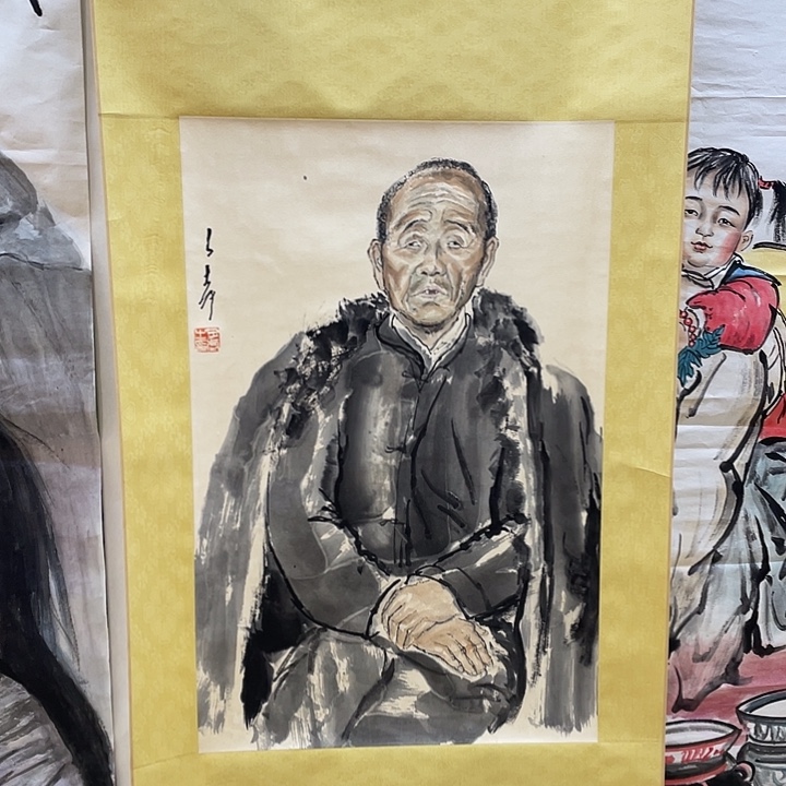 竖款鹿*柚开三人物画