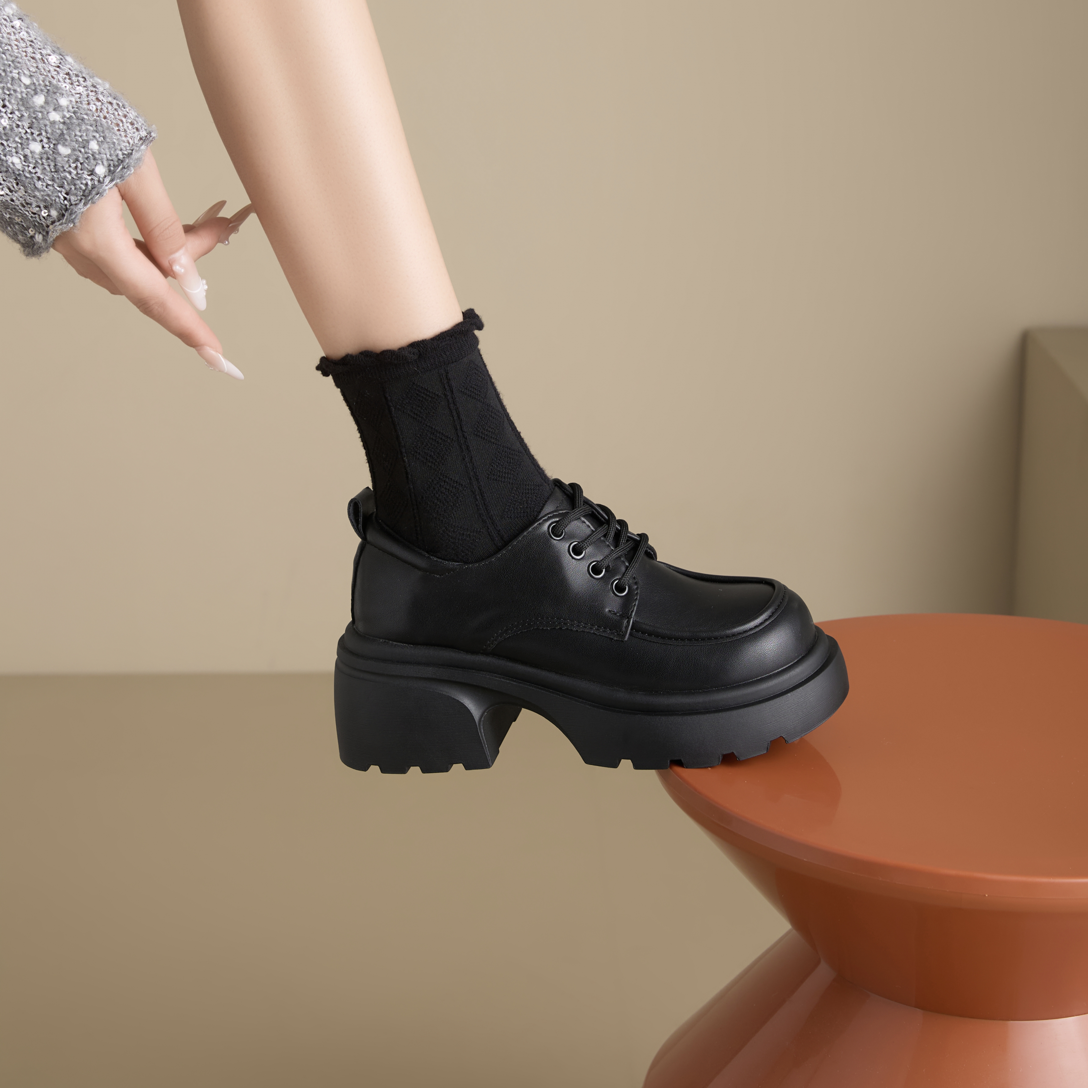 小皮鞋7CM新款秋季女鞋厚底高跟英伦风黑色系带百搭乐福jk鞋子女