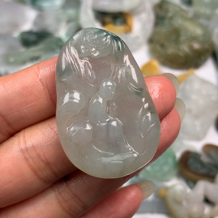 定制翡翠未镶嵌翡翠