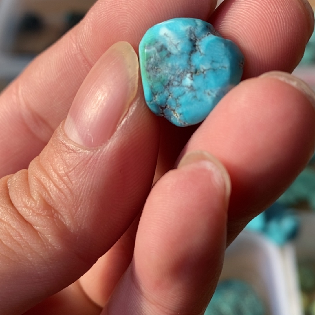 定制绿松石未镶嵌定制绿松石