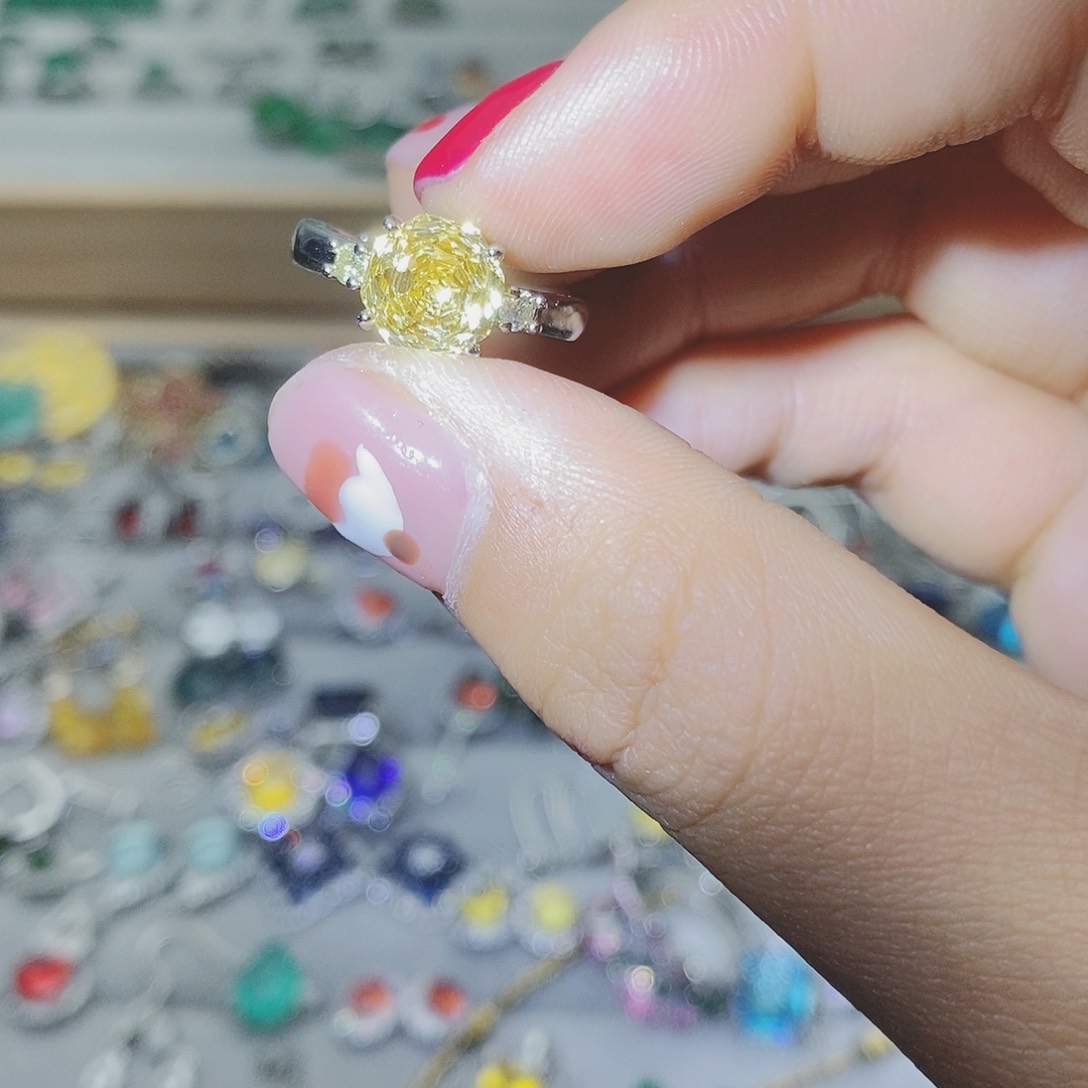 【闪购商品】托帕石耳饰银S925镶嵌