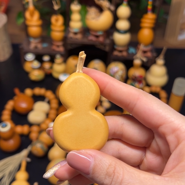 火****大叶紫檀（黑酸枝木类）