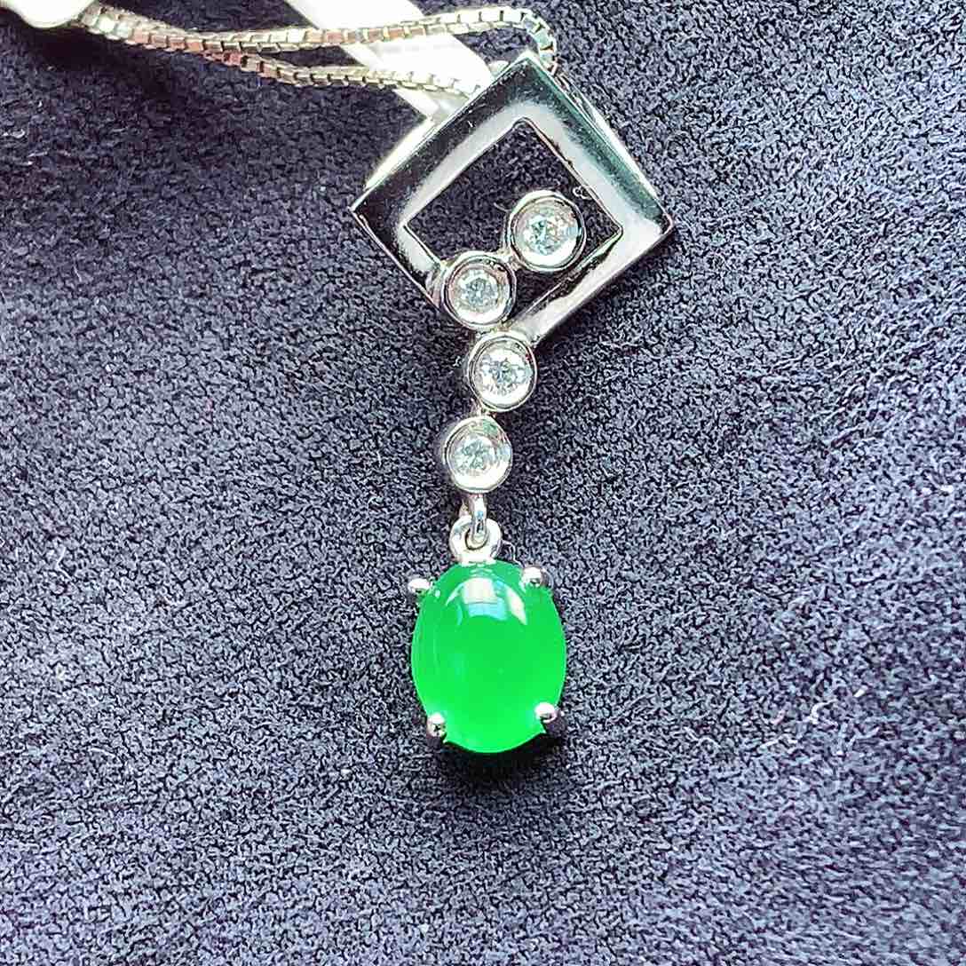 翡翠颈饰18K金镶嵌上新