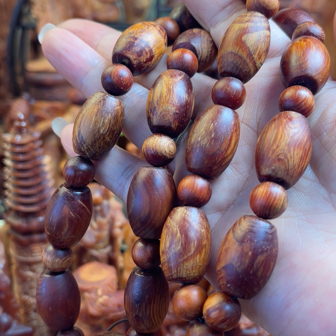 其他松木（琥珀木）微瑕枣珠手持