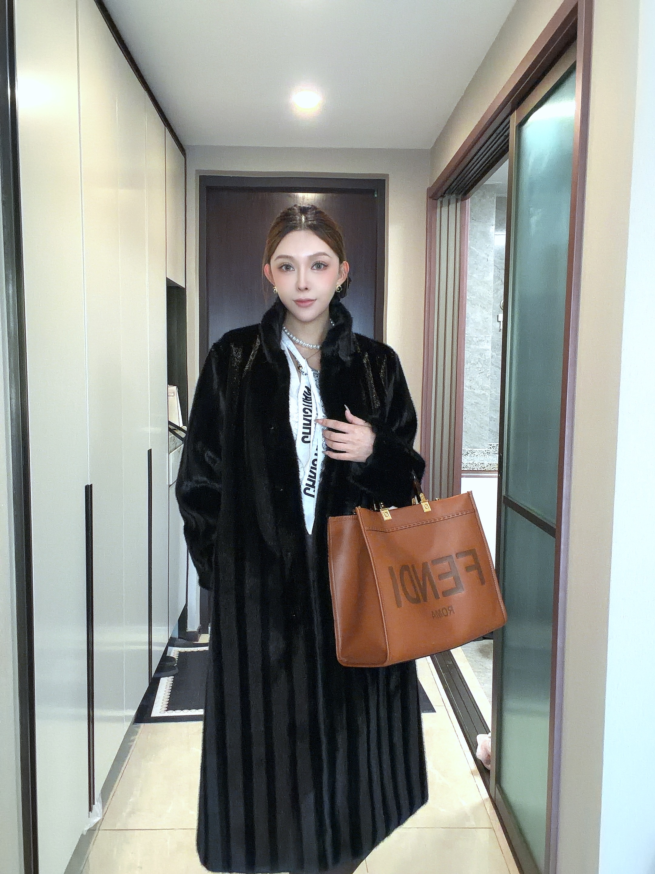 人造皮草  [深深定制]2025轻奢气质大衣时尚保暖名媛仿皮草外套