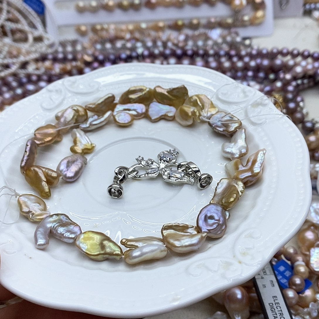 颈饰合金淡水珍珠