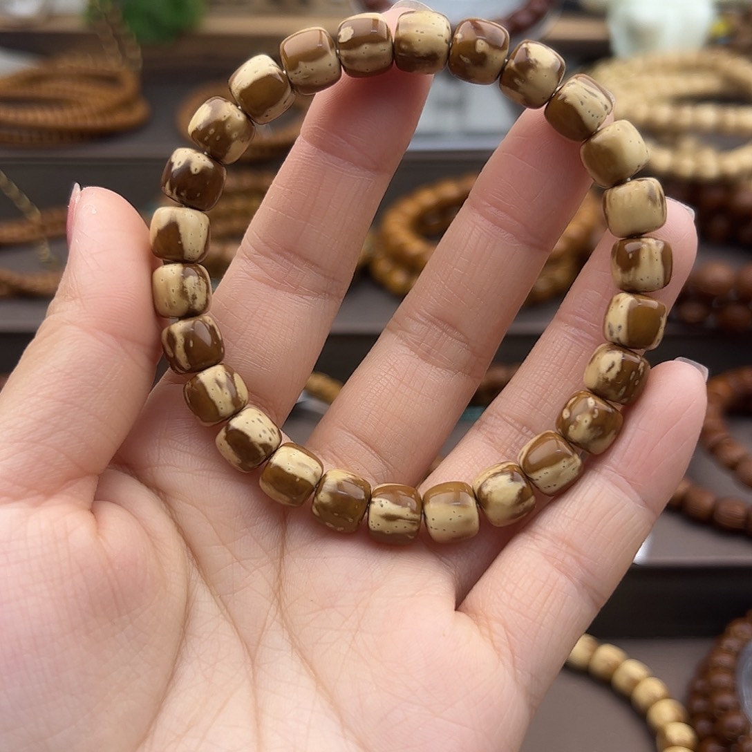 手串紫金鼠S****礼8.9实心花鼠