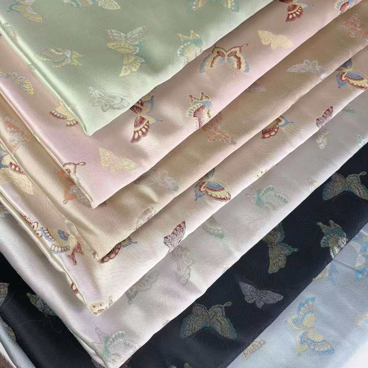 国风（花想容）旗袍马甲新中式手工装饰影视服锦缎面料门幅150