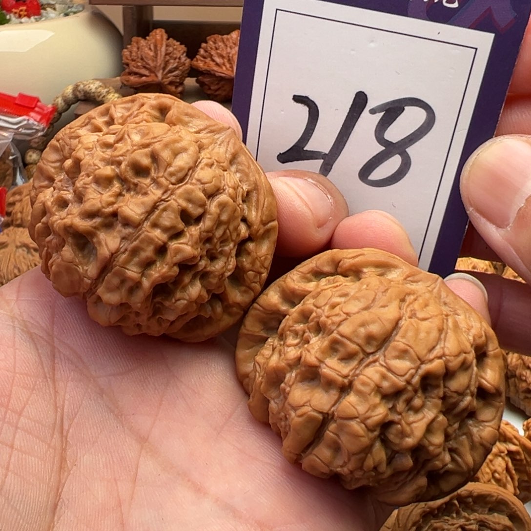 文玩核桃把件全品龙鼎46.5尺寸218号