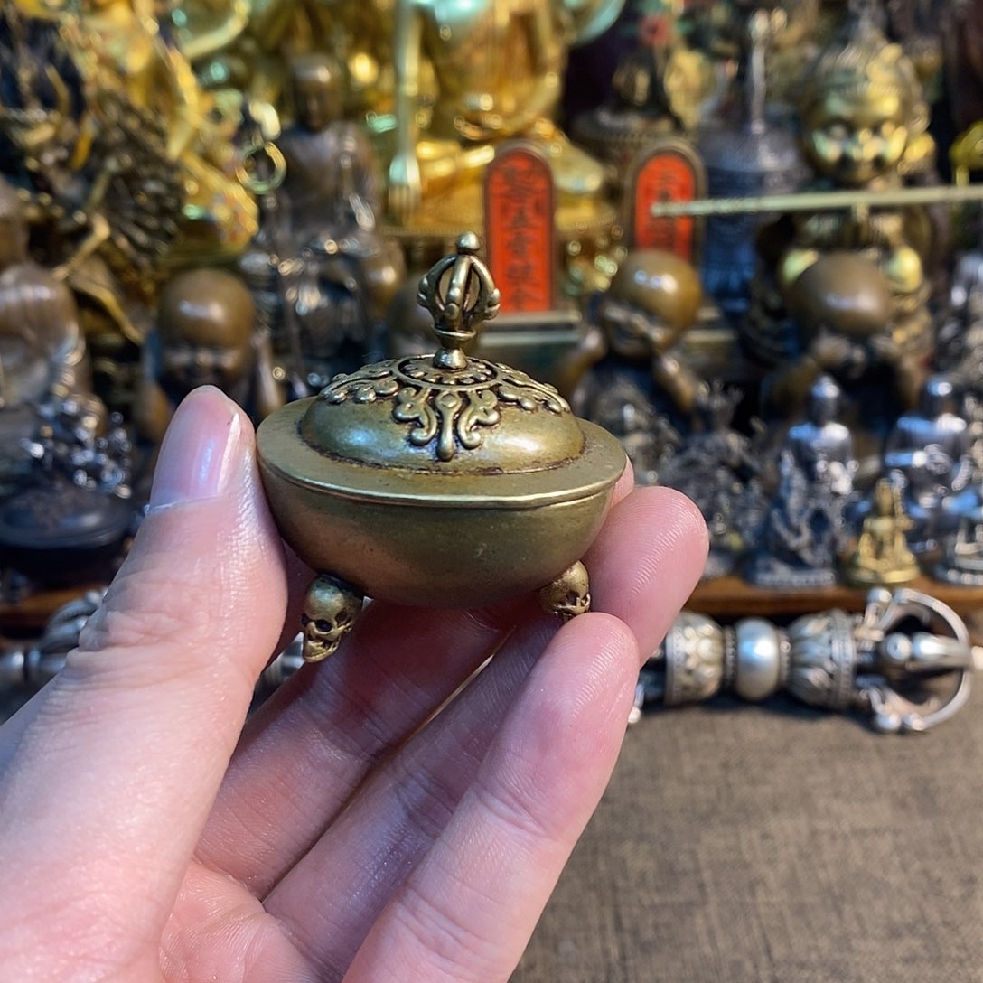 铜器摆件收收藏藏