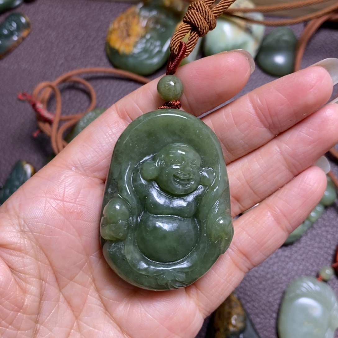 岫岩河磨玉（透闪石质玉）无未镶嵌