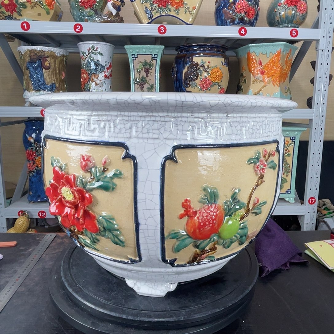 邹***白正宗岭南石湾盆手工盆
