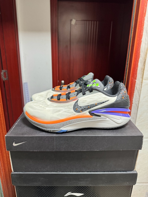 44码 gt cut2 黑白橙 99新成色 无原盒 篮球鞋