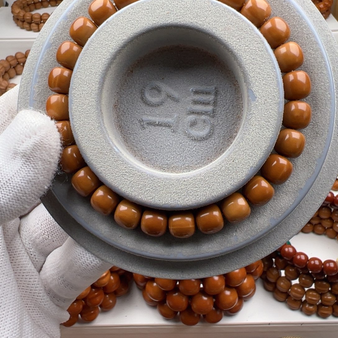 张***的猴头核桃吊坠小老行