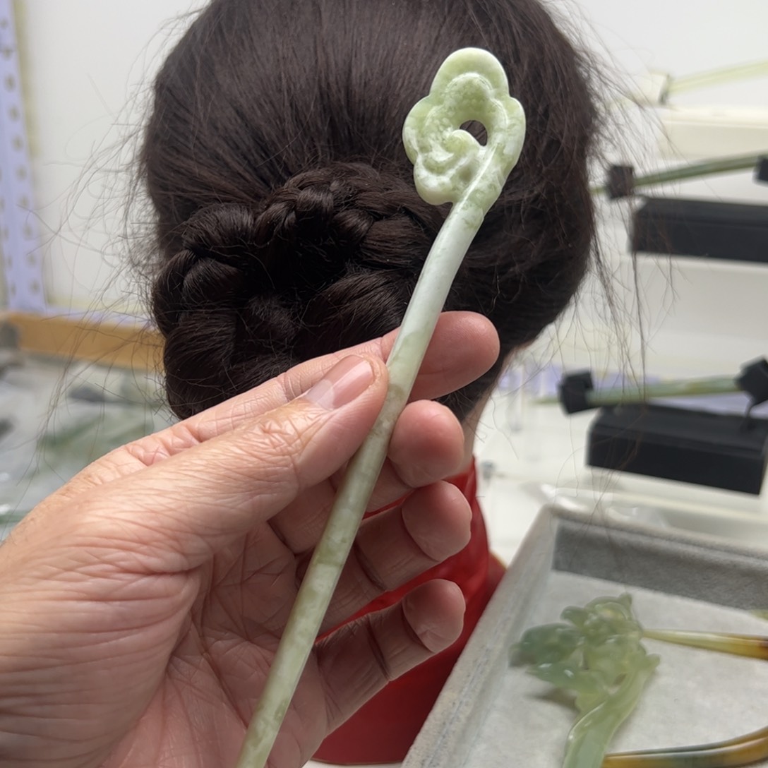 未镶嵌岫玉福利发簪?****乐