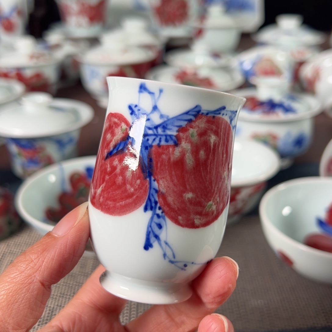 杯原矿青花釉里红瓷器