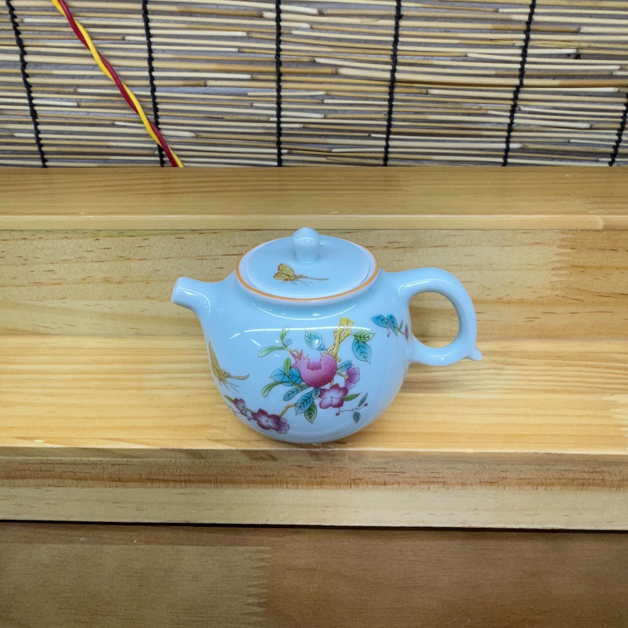 7011绯羽  复古影青硕果累累泡茶壶陶瓷单壶JD7011-1