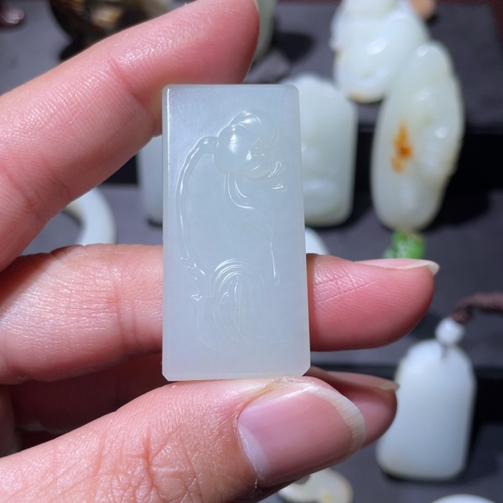 和田玉挂件未镶嵌