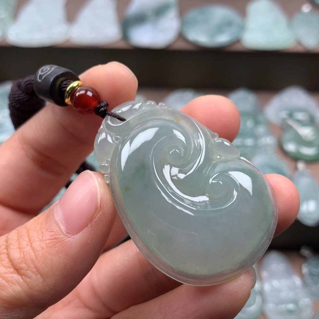 颈饰未镶嵌翡翠天然翡翠