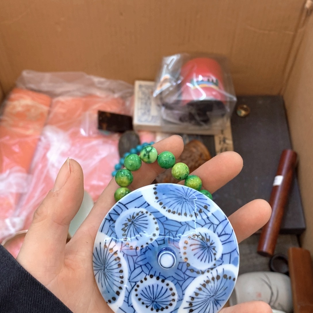 瓷片不会哈哈哈哈哈哈哈哈