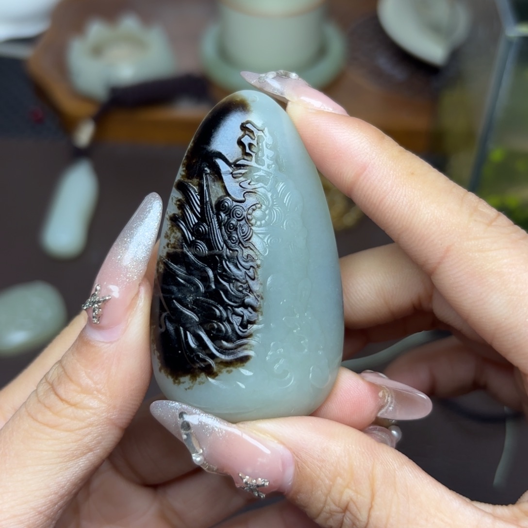 和田玉颈饰未镶嵌