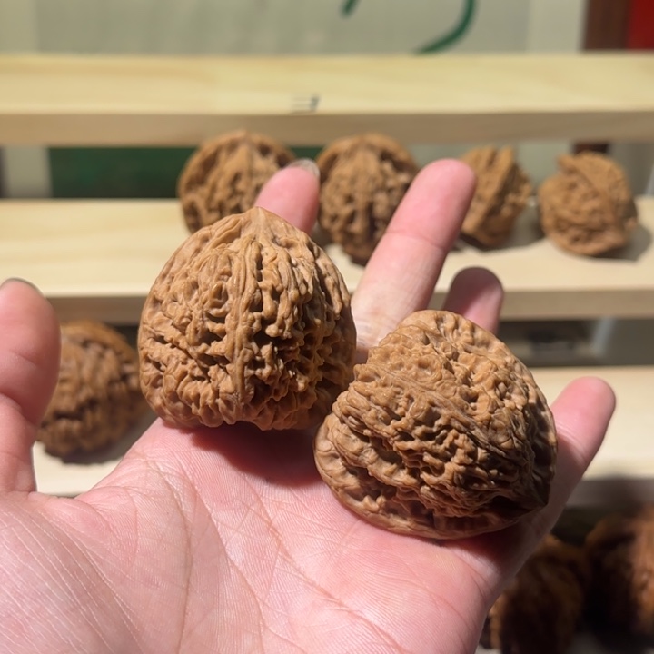 1***h文玩核桃吊坠43南疆