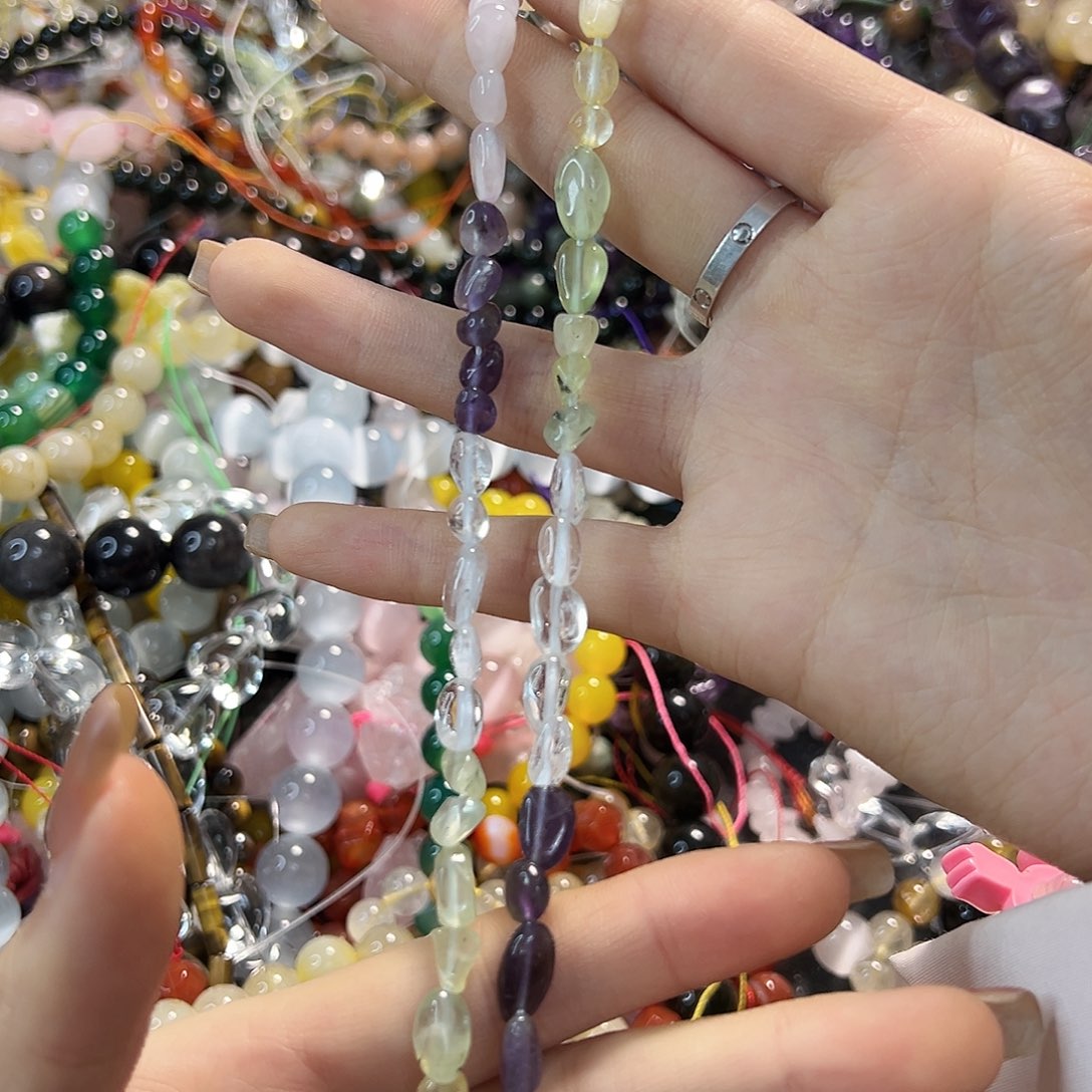 玛瑙/玉髓未镶嵌珠宝半成品多宝糖豆一条