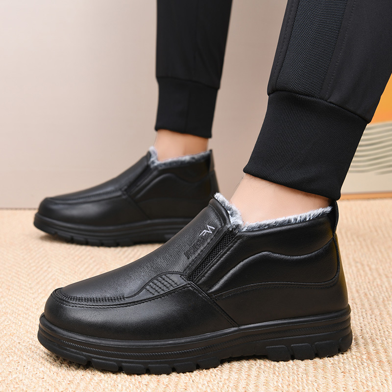 45码冬季新款加绒爸爸鞋保暖舒适短靴男防滑耐磨耐穿高帮休闲棉鞋