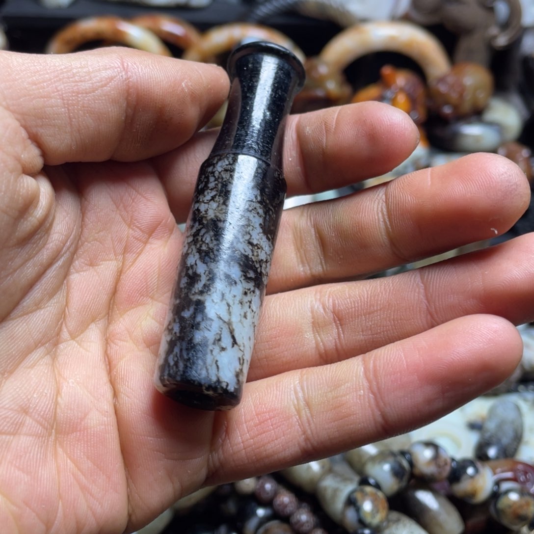 和田玉（糖玉）挂件未镶嵌逝**子