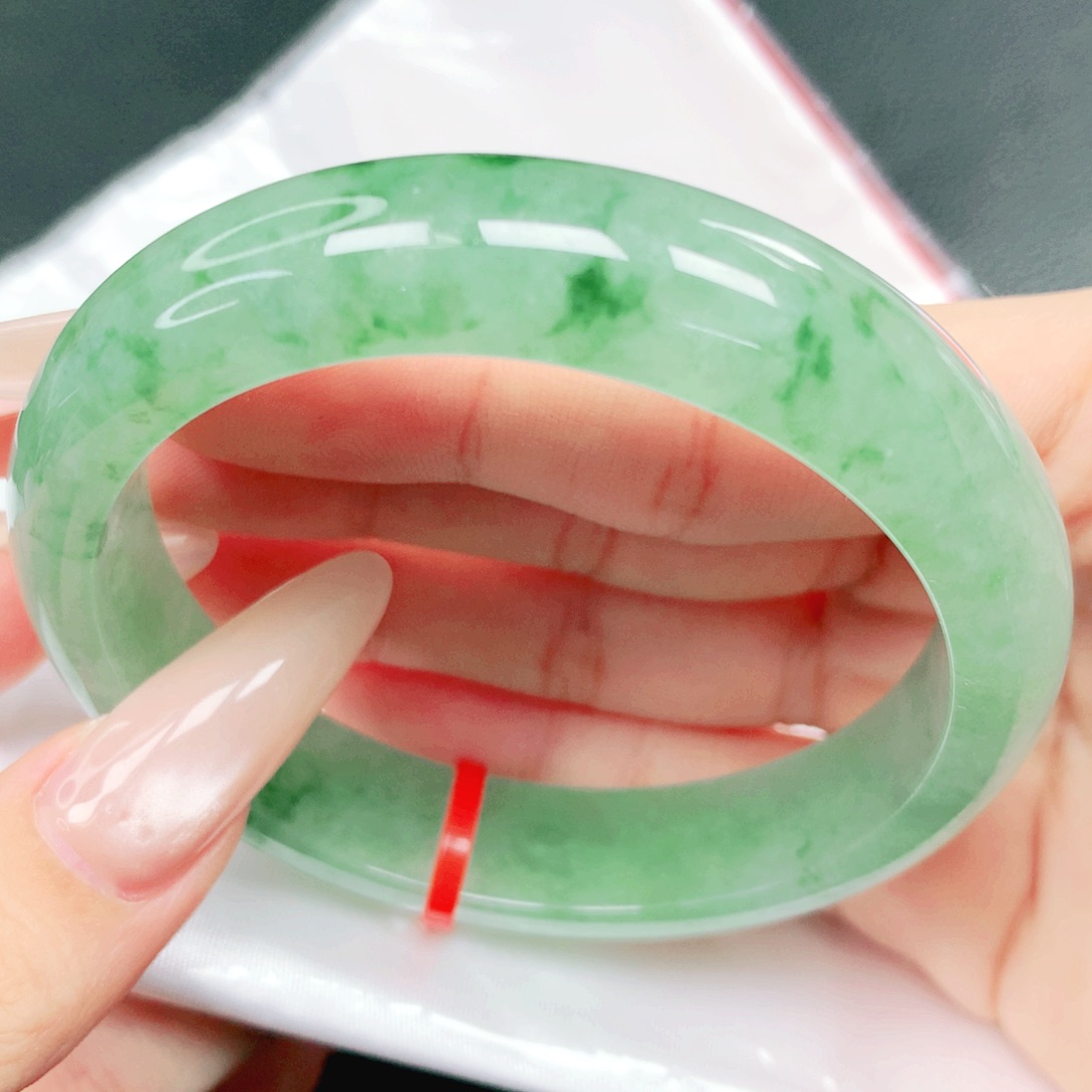 翡翠未镶嵌手镯58