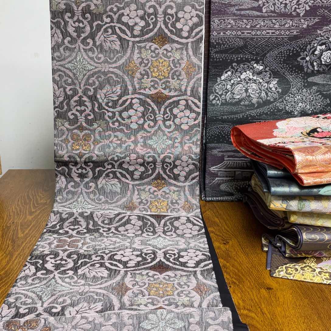 织绣织锦技艺高超