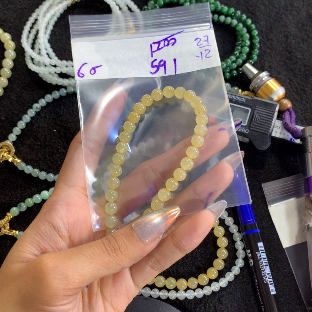 定制翡翠未镶嵌天然缅甸翡翠