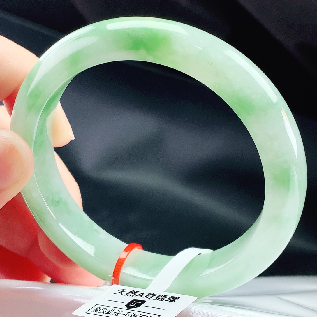 未镶嵌手镯翡翠56+圈