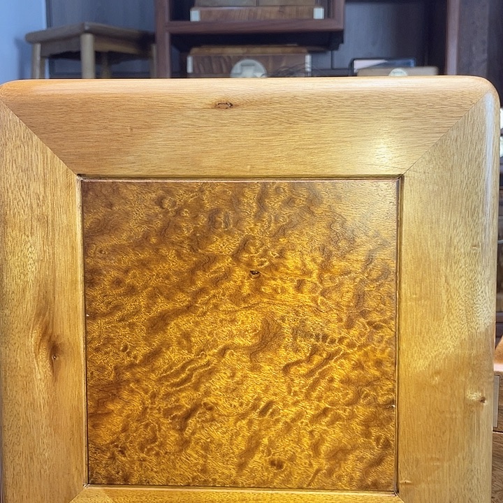 楠木（金丝楠）其他金丝楠木富贵凳子