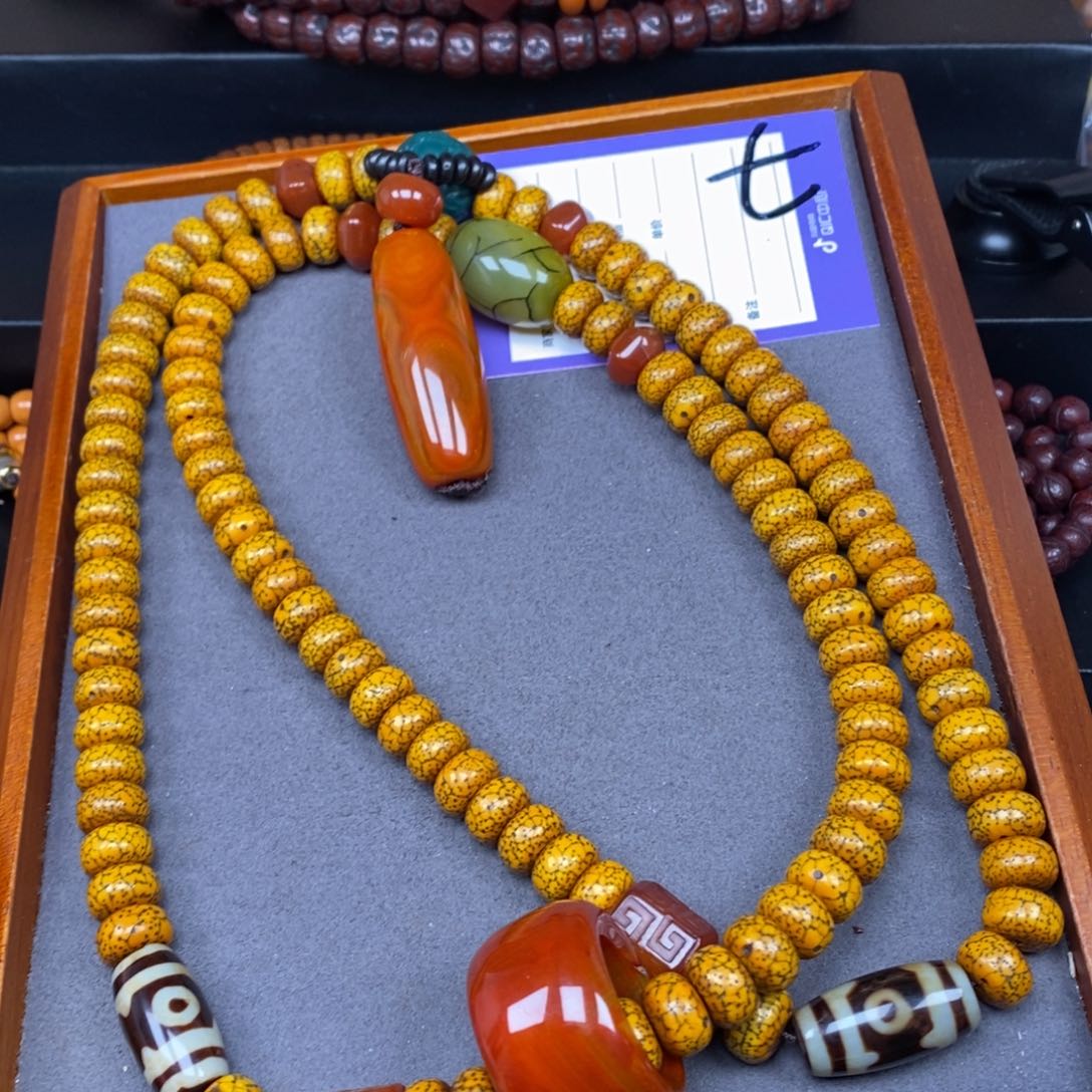 星月菩提吊坠抠**汉星月