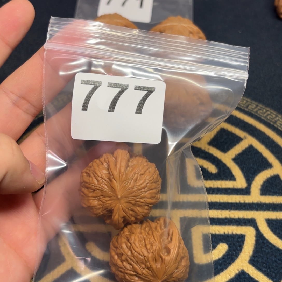 吊坠文玩核桃铁锤777