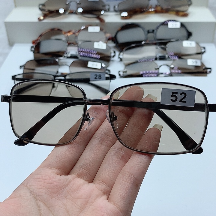 浅茶色全框眼镜52