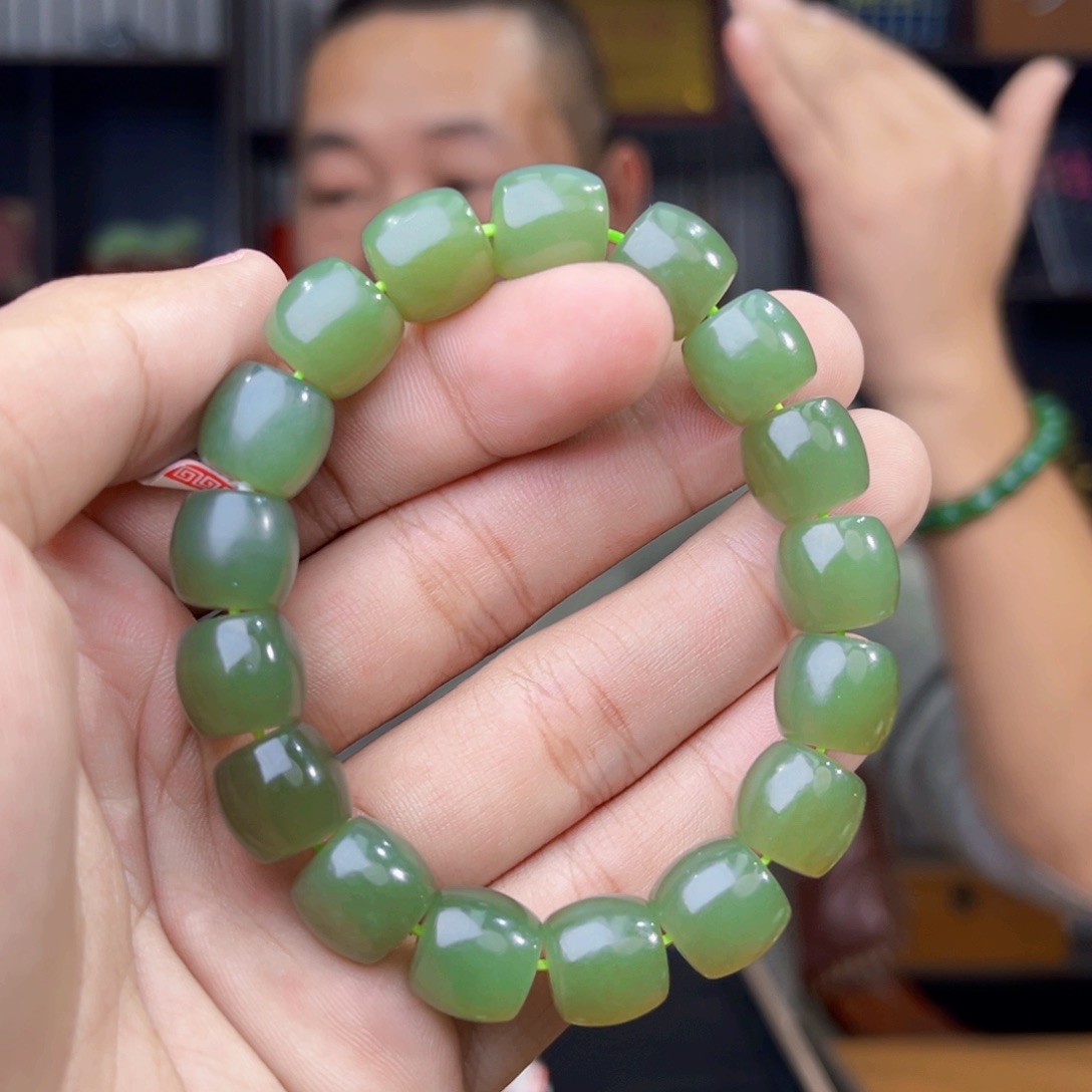 和田玉未镶嵌手串天然和田玉青海三岔河湖水绿卡12直切