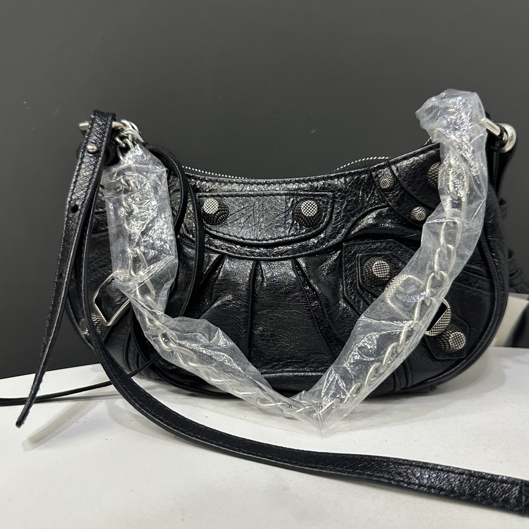 99新 Balenciaga/巴黎世家 cagole机车豌豆包20cm/0995111201