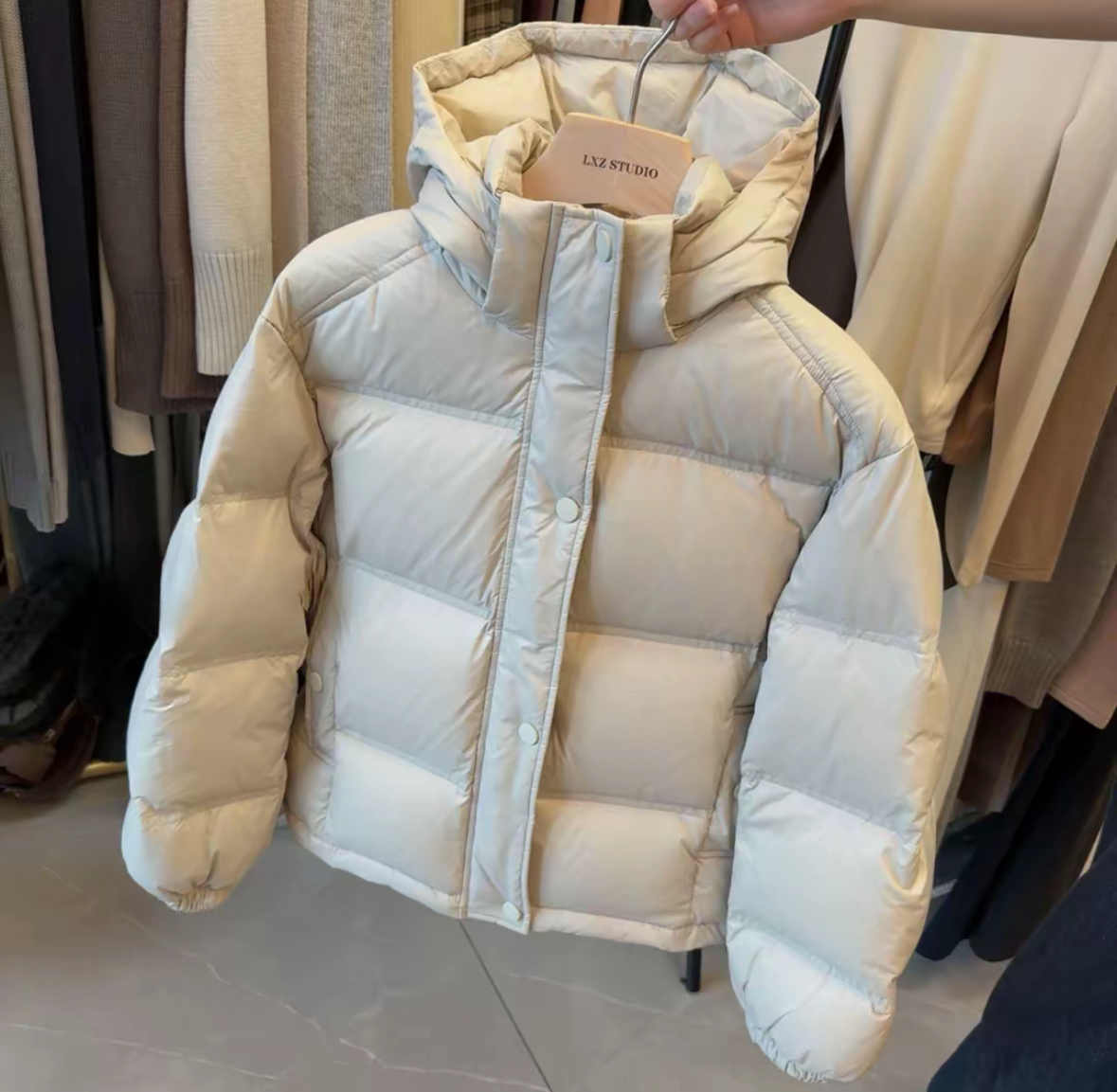 孟婆家【冬日北欧】LXZ原！90白鸭绒冬日连帽防水羽绒服～帽子可拆223
