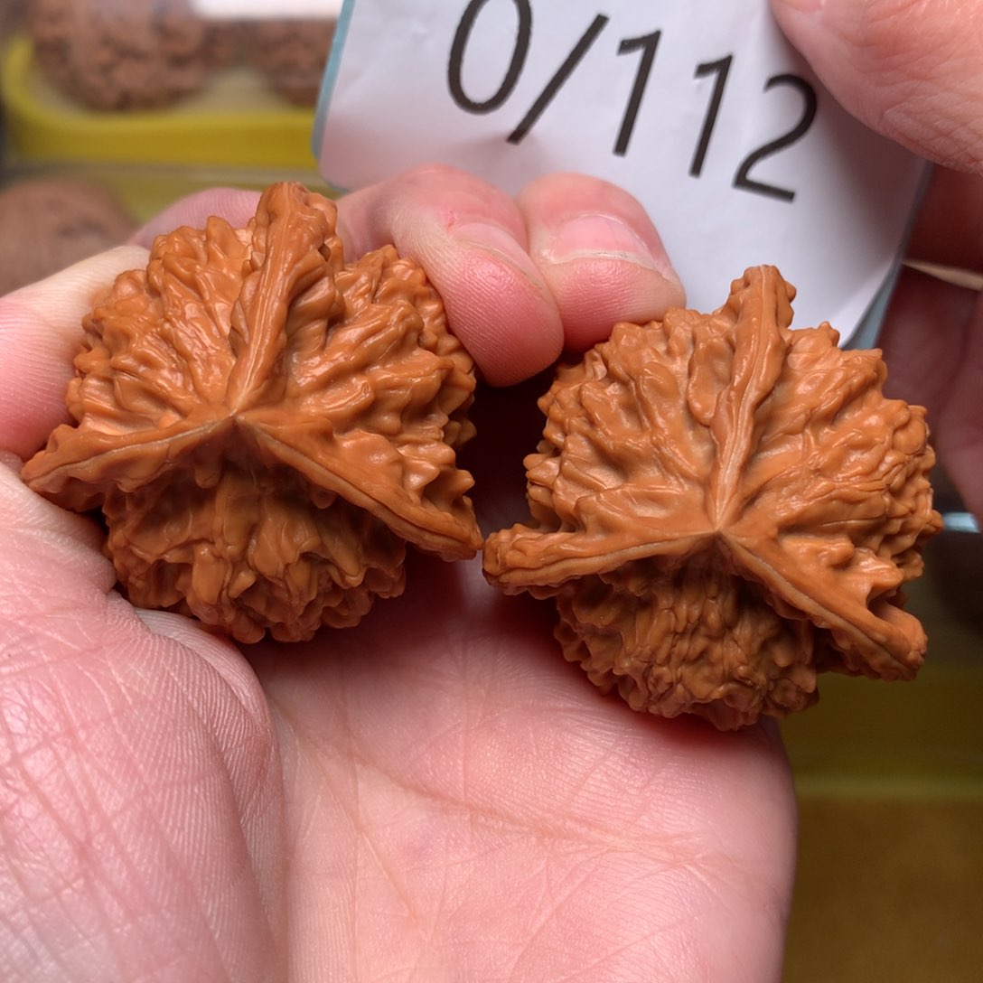 文玩核桃把件毕业盘山球奔38