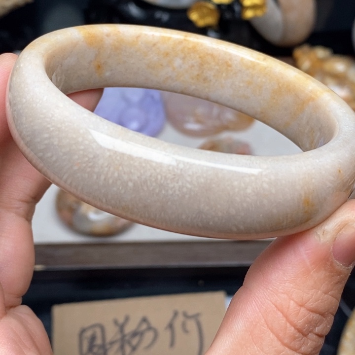 硅化珊瑚（珊瑚玉）手镯（开口镯）未镶嵌60